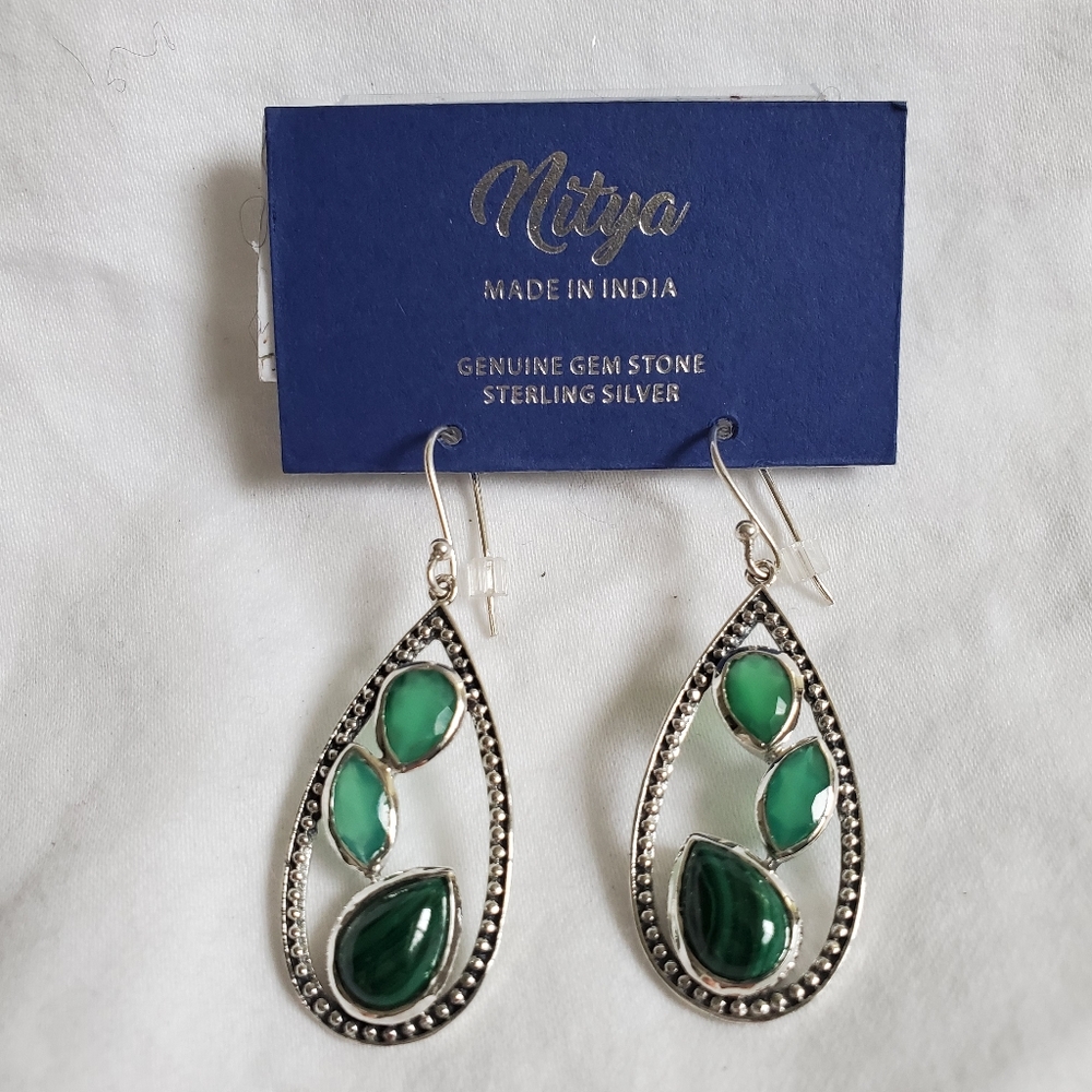 Nitya Earrings